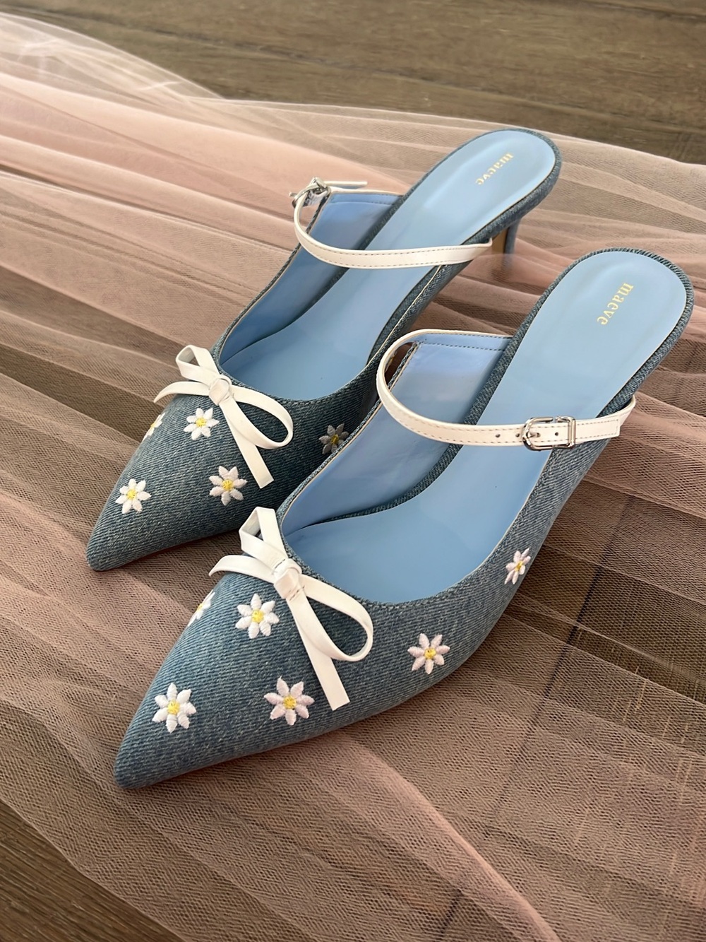 Anthropologie Denim Daisy Pointed Mules in Blue and Cream